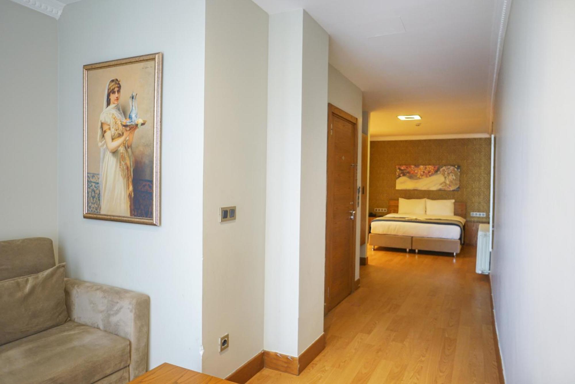 Triada Taksim - Special Category Hotel